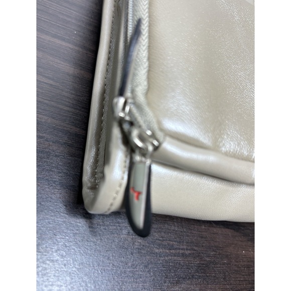 Travelon Leather Cross Body Bag purse Beige Pink long strap vacation travel - Picture 9 of 10